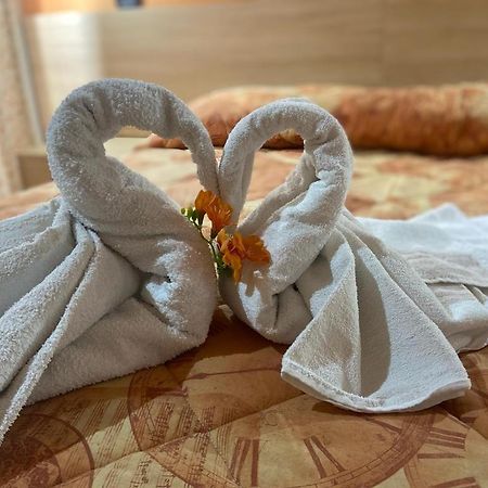 Hotel Mandanici :Borgo Marsalini Barcellona Pozzo di Gotto Esterno foto