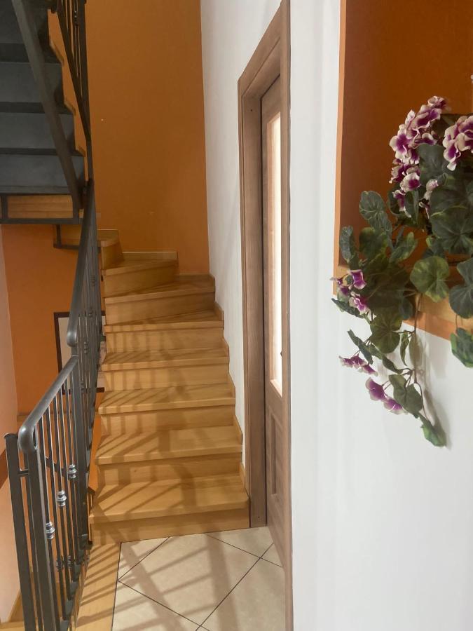 Hotel Mandanici :Borgo Marsalini Barcellona Pozzo di Gotto Esterno foto
