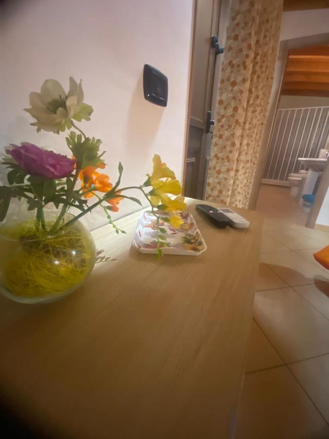 Hotel Mandanici :Borgo Marsalini Barcellona Pozzo di Gotto Esterno foto