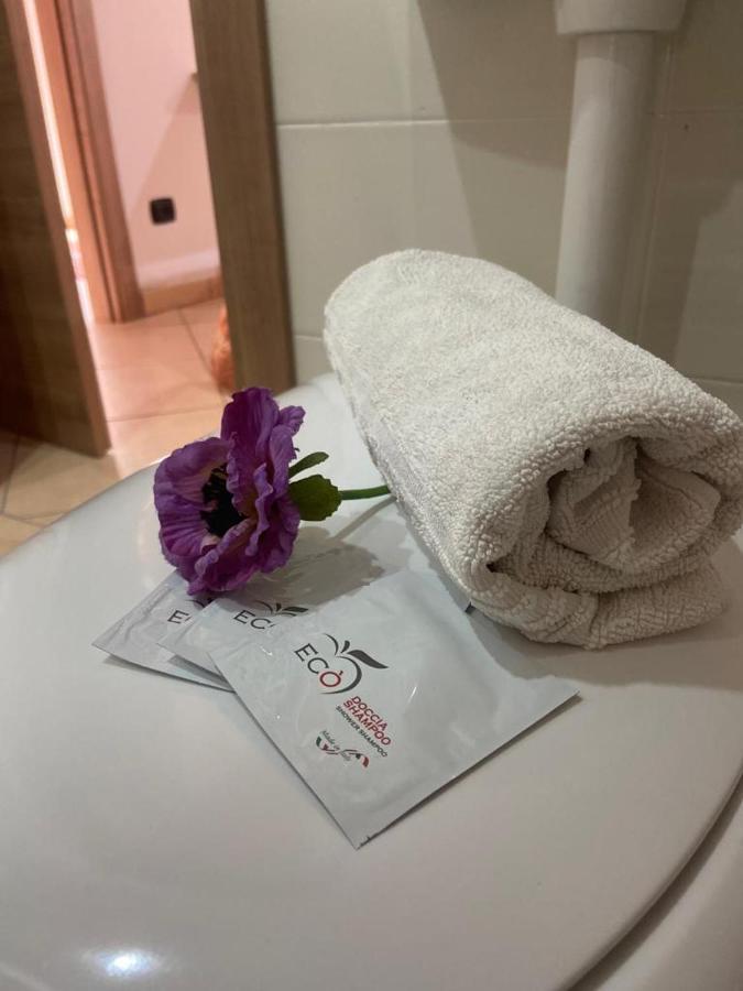 Hotel Mandanici :Borgo Marsalini Barcellona Pozzo di Gotto Esterno foto